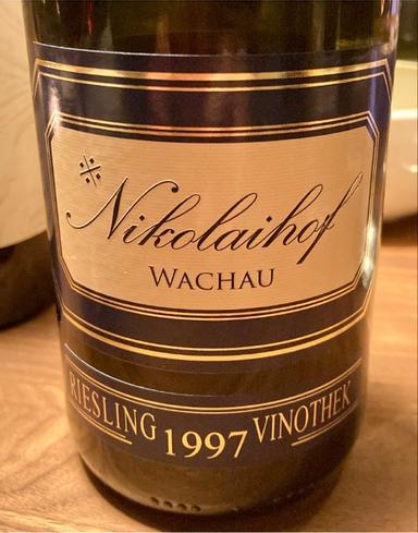 Nikolaihof Vinothek Riesling Wachau