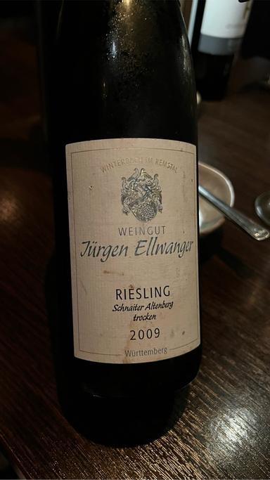 Weingut Jurgen Ellwanger Schnaiter Altenberg Riesling GG Trocken Wurttemberg