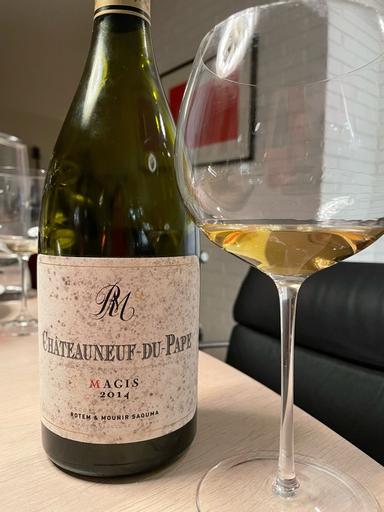 Rotem & Mounir Saouma Chateauneuf-du-Pape Magis