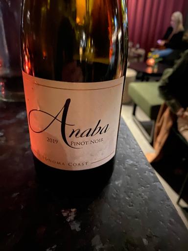 Anaba Sonoma Coast Pinot Noir