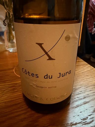 Croix et Courbet En Beaumont Savagnin Ouille Cotes du Jura