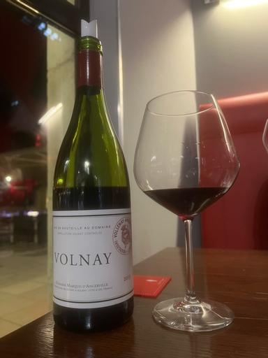 Domaine Marquis d'Angerville Volnay