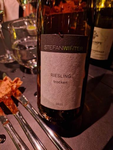 Stefan Winter Riesling Trocken Signatur