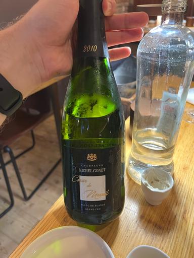 Michel Gonet Les 3 Terroirs Extra Brut Blanc de Blancs Le Mesnil-sur-Oger