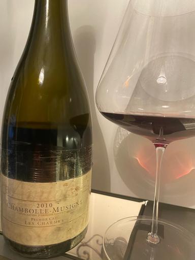 Amiot Servelle Chambolle-Musigny Premier Cru Les Charmes