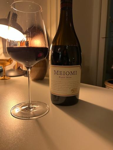 Meiomi Pinot Noir California