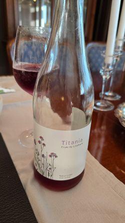 Frukt by Lindheim Titania