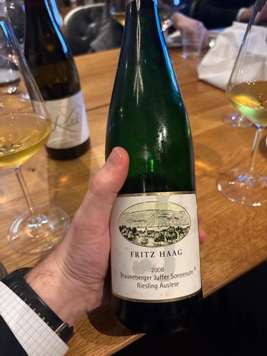 Fritz Haag Brauneberger Juffer Sonnenuhr Riesling Auslese Goldkapsel