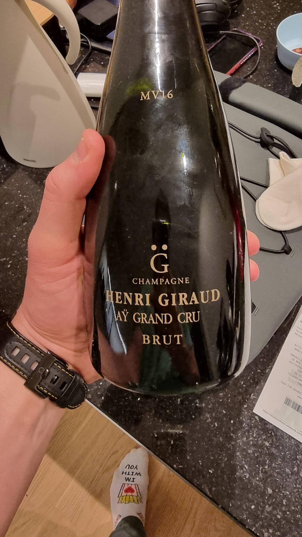Henri Giraud MV12 Fût de Chêne Brut Henri Giraud Fut de Chene MV12 Brut Grand Cru Ay | Vinify