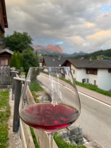 Girlan Patricia Pinot Noir Alto Adige