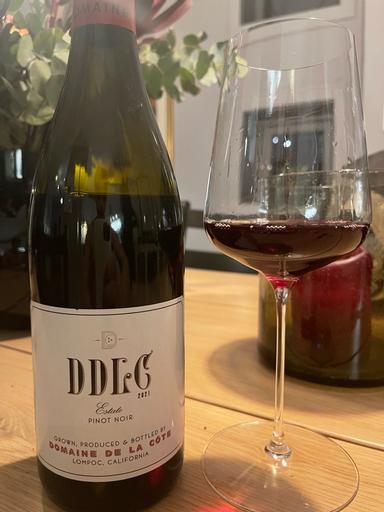Domaine de la Cote Pinot Noir Sta. Rita Hills