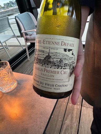 Daniel Etienne Defaix Chablis Premier Cru Vaillons