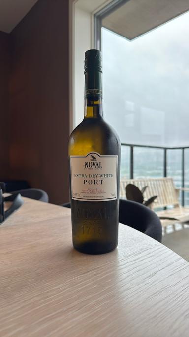 Quinta do Noval Extra Dry White Port