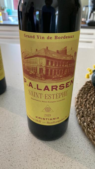 P. A. Larsen Vinhandel AS Saint-Estèphe