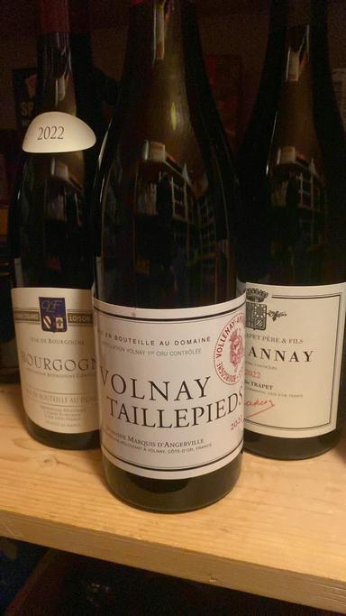 Domaine Marquis d'Angerville Volnay Premier Cru Taillepieds