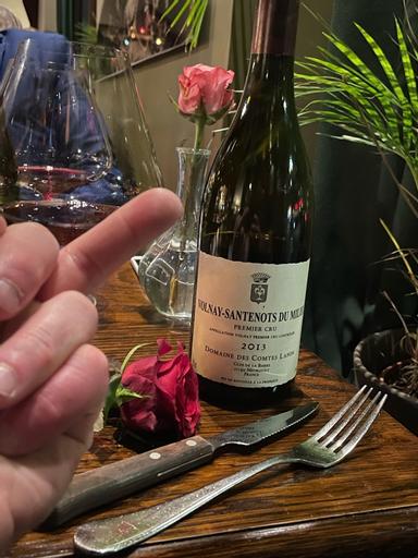 Domaine des Comtes Lafon Volnay Premier Cru Les Santenots du Milieu