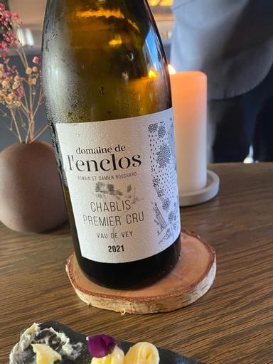 Domaine de l'Enclos Chablis Premier Cru Vau de Vey